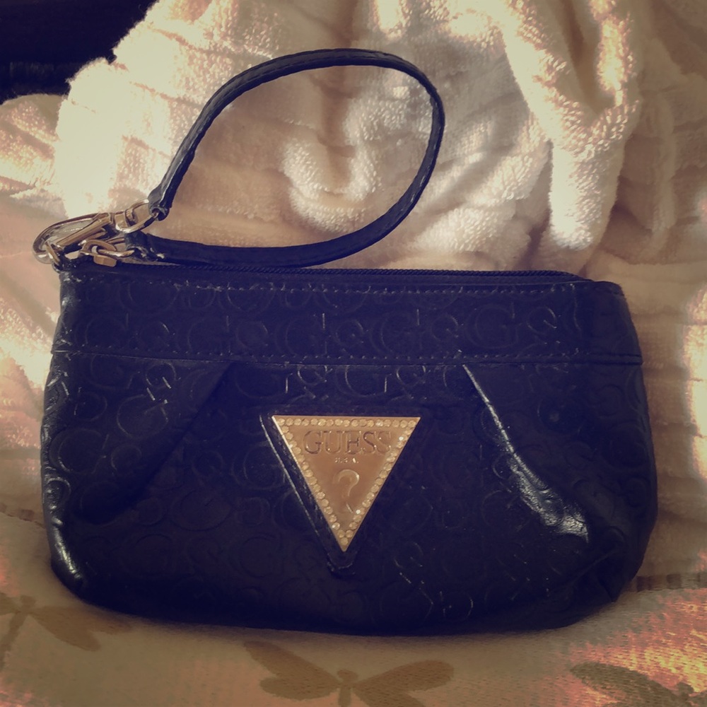 Guess Wristlet